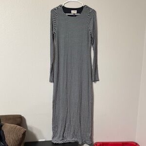 Universal Thread Navy and White Striped Long Sleeve Dress